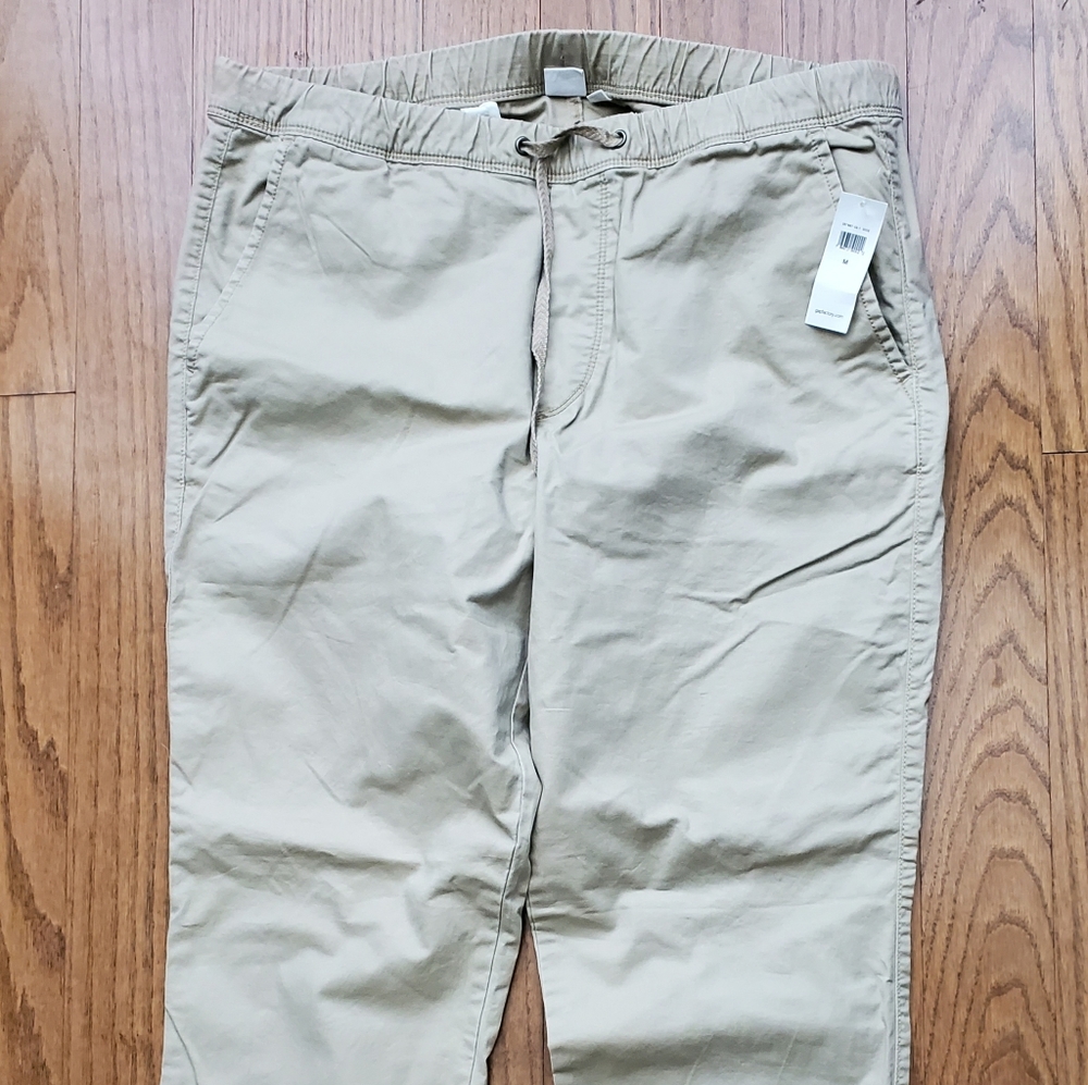 Gap Khaki Jogger Medium